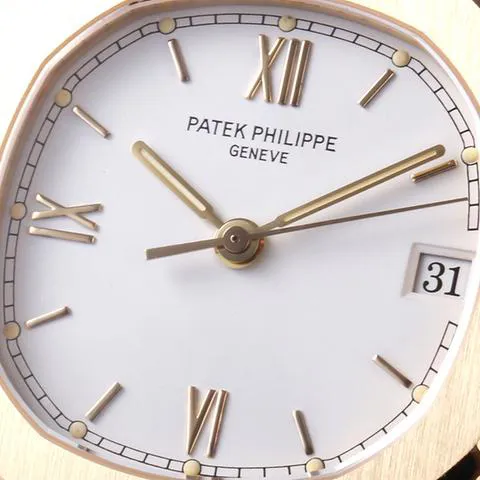 Patek Philippe Nautilus 3800/1JA 35mm Yellow gold and Stainless steel White 5