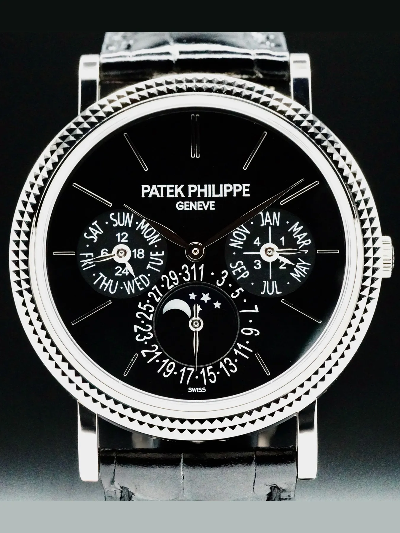 Patek Philippe Perpetual Calendar 5139G-010 38mm White gold and 18k white gold Black