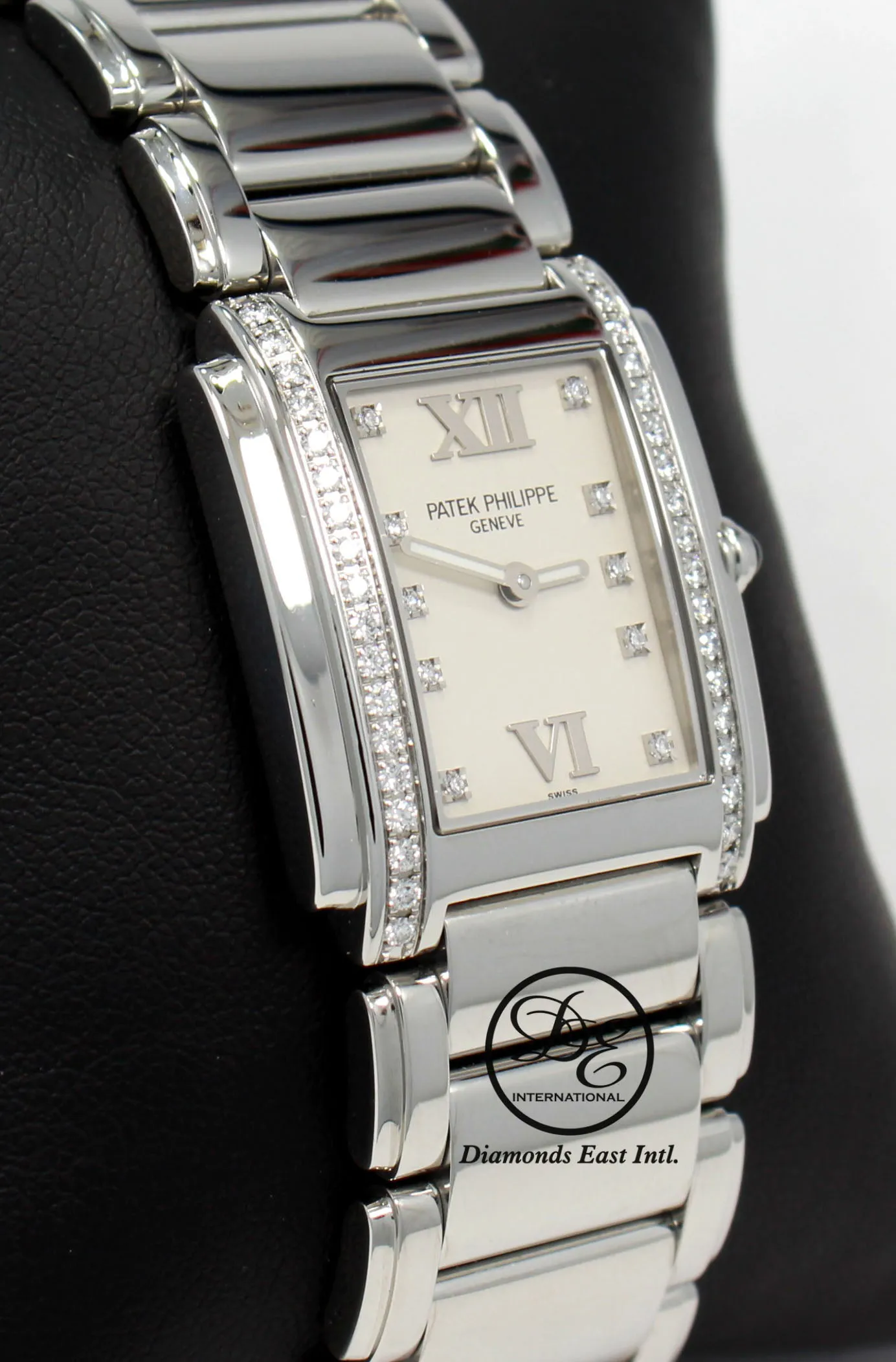 Patek Philippe Twenty~4 4 4910/10A-011 25mm Stainless steel Ivory 2