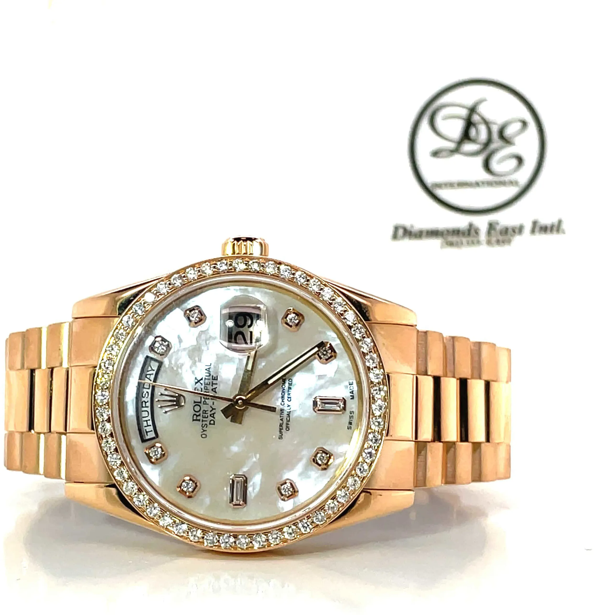 Rolex Day-Date 36 118235 36mm Rose gold Mother-of-pearl