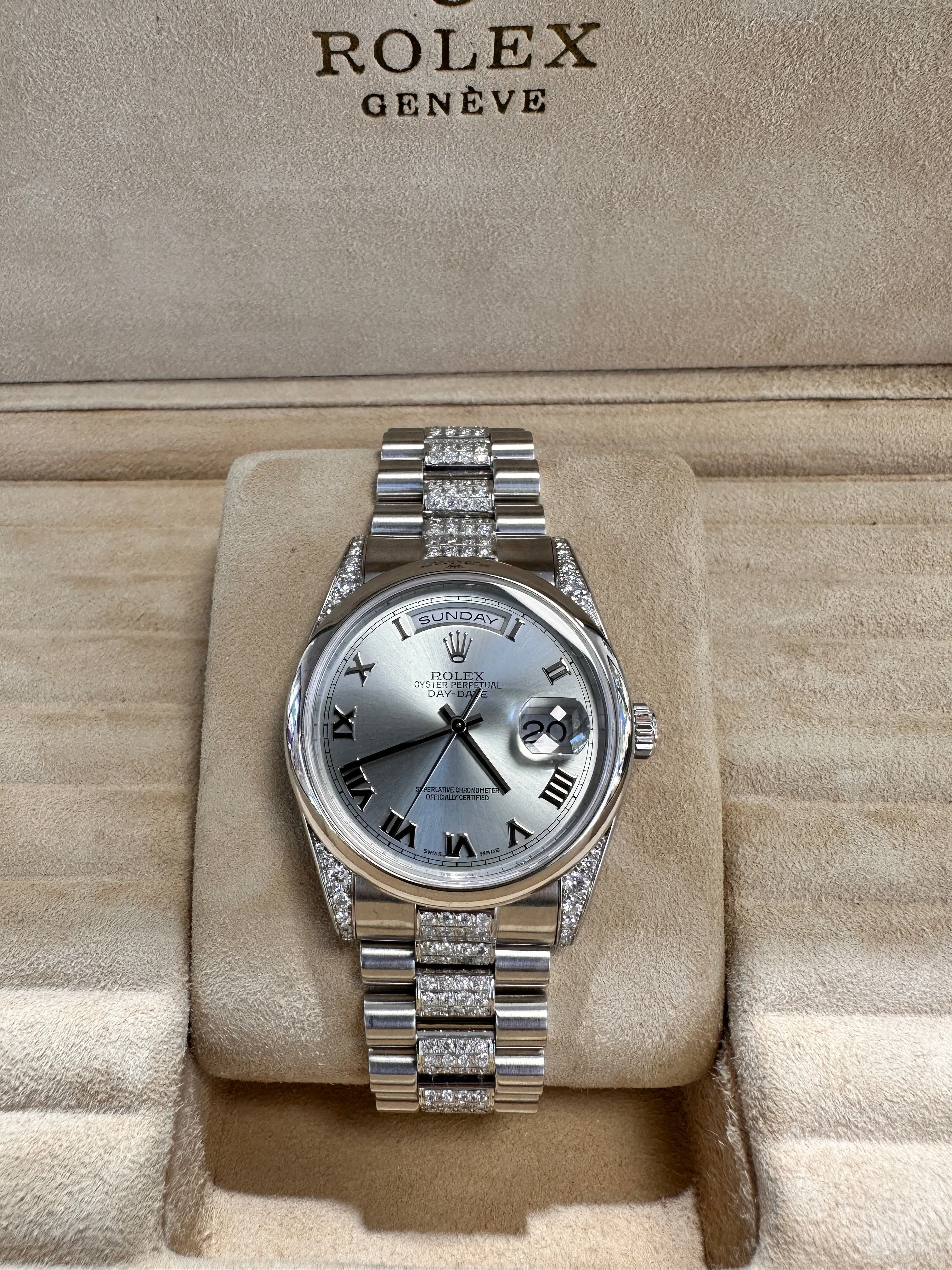 Rolex Day-Date 36 118296 36mm Platinum Blue 2