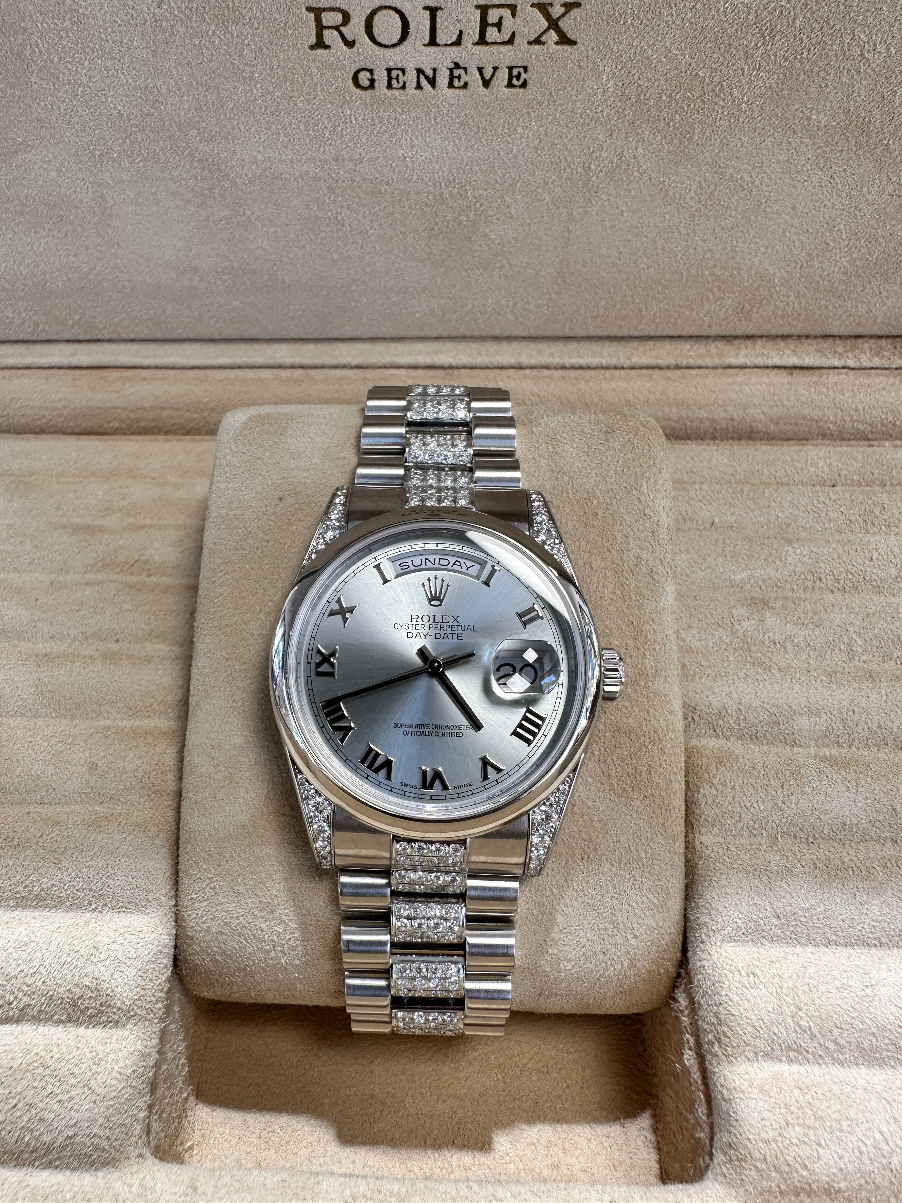 Rolex Day-Date 36 118296 36mm Platinum Blue 9