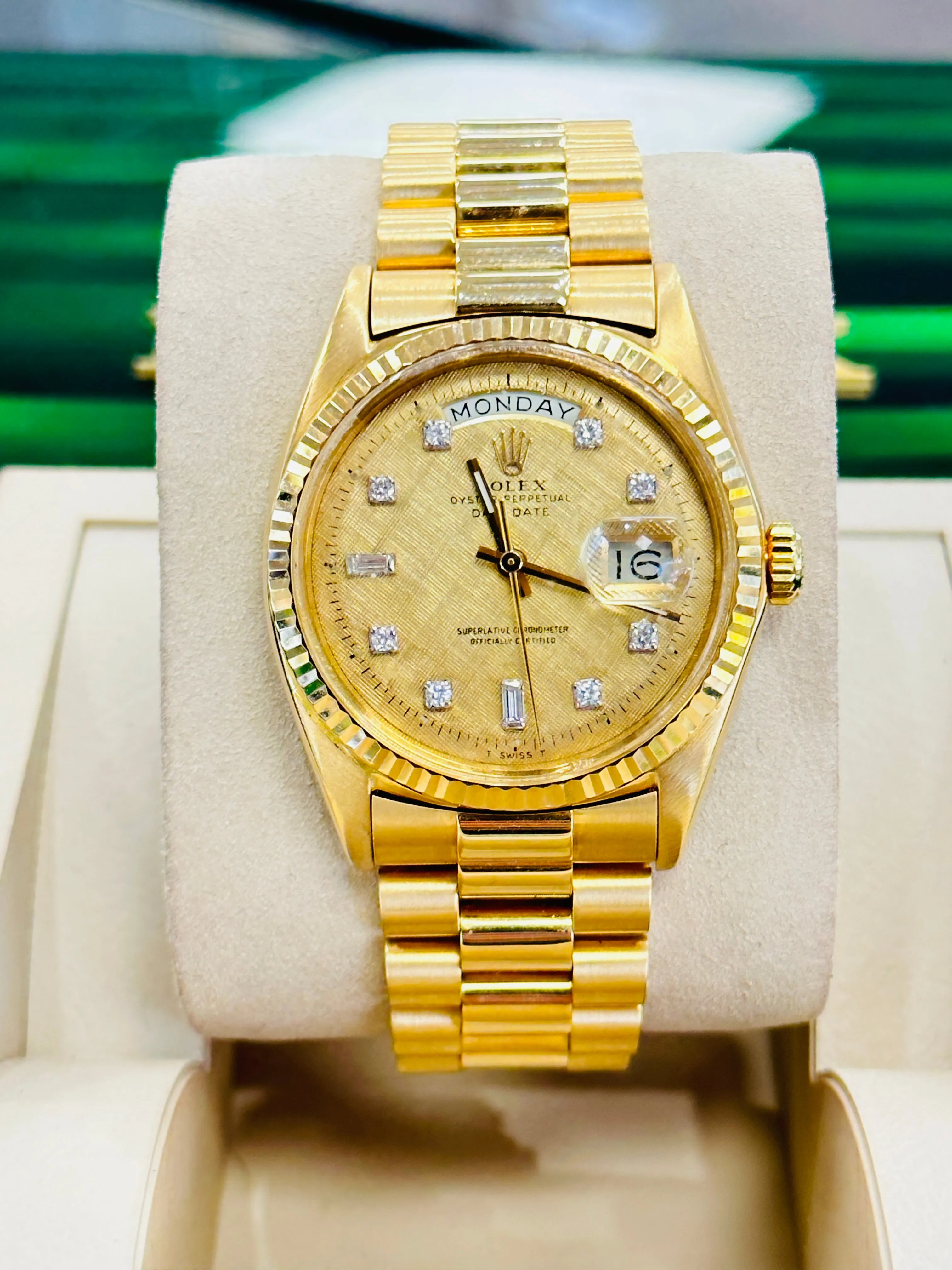 Rolex Day-Date 36 1803 36mm Yellow gold Linen 1