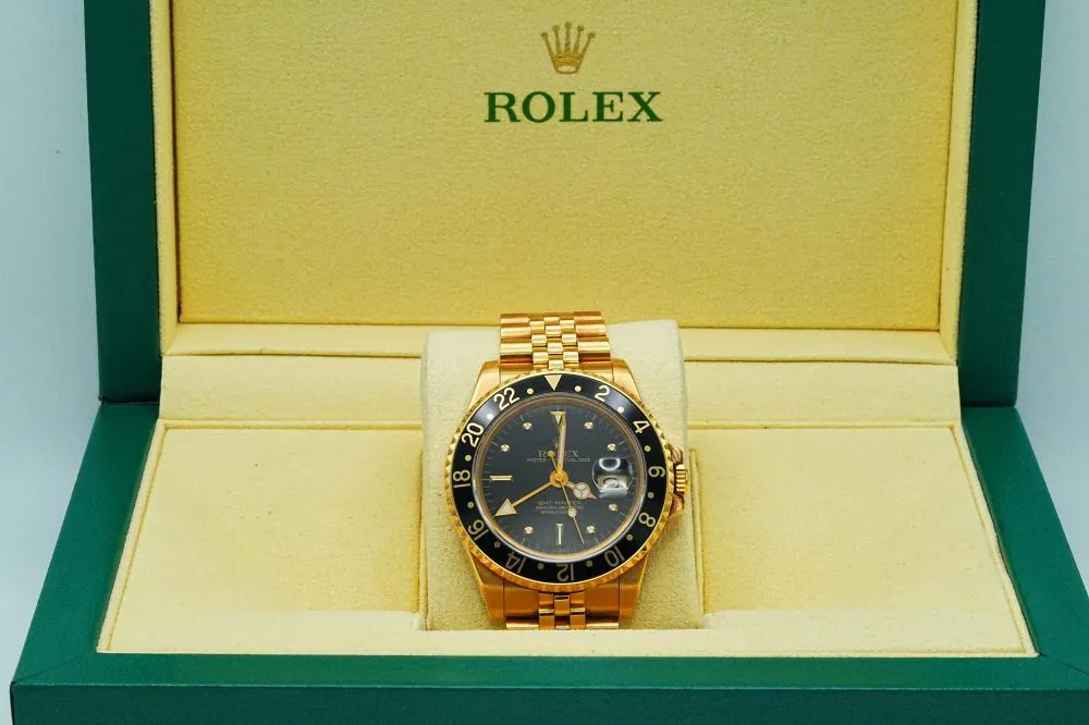 Rolex GMT-Master 16758 40mm Yellow gold Black