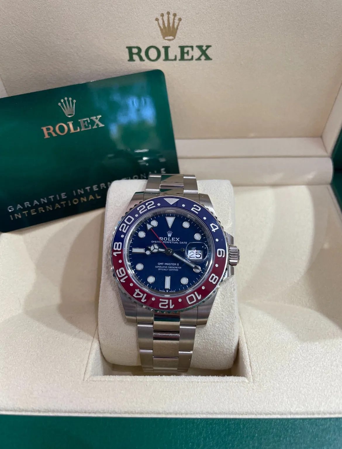 Rolex GMT-Master II 126719BLRO 40mm White gold Blue 4