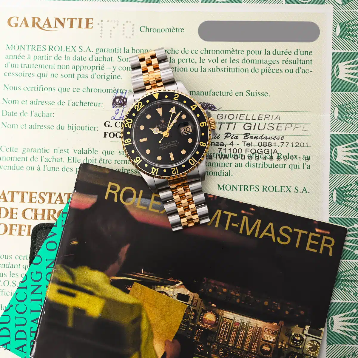 Rolex GMT-Master II 16713 40mm Yellow gold and Stainless steel Black 3