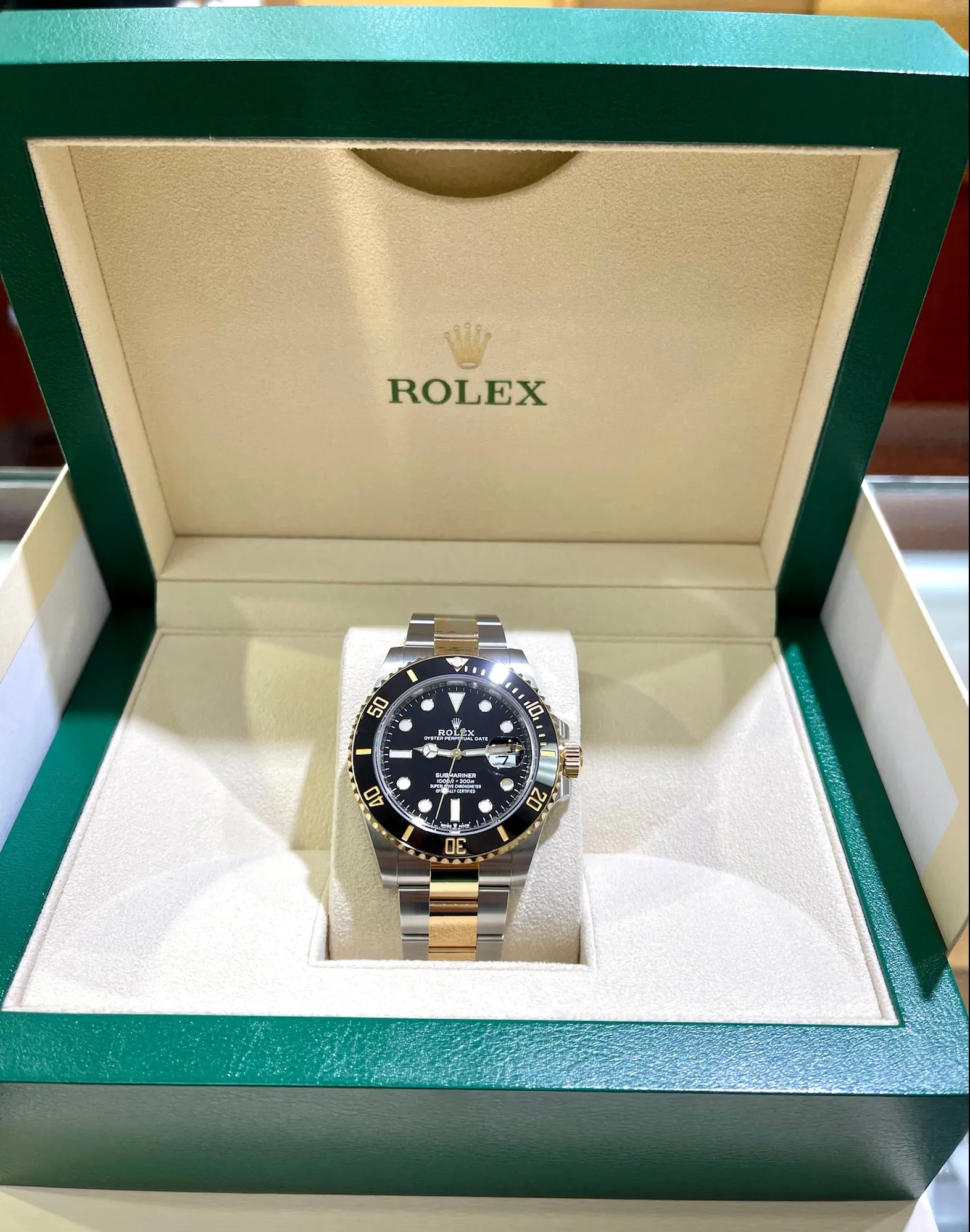 Rolex Submariner 126613LN 41mm Yellow gold and Stainless steel Black 5