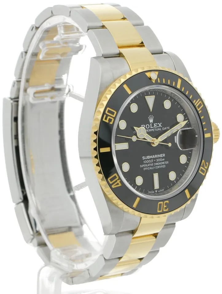 Rolex Submariner 126613LN 41mm Yellow gold and Stainless steel Black 11