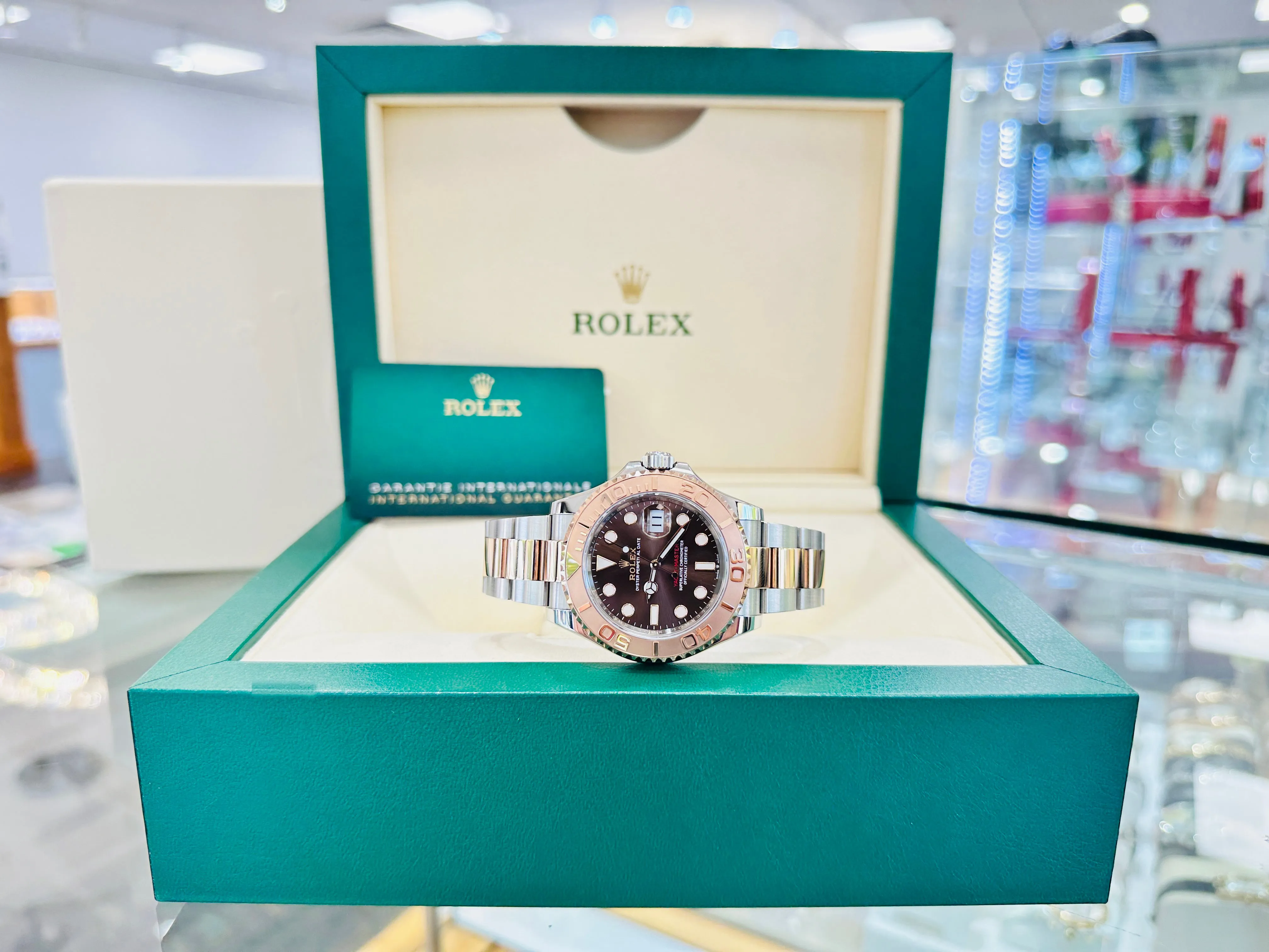 Rolex Yacht-Master 40 126621 40mm Rose gold and Stainless steel Brown 14