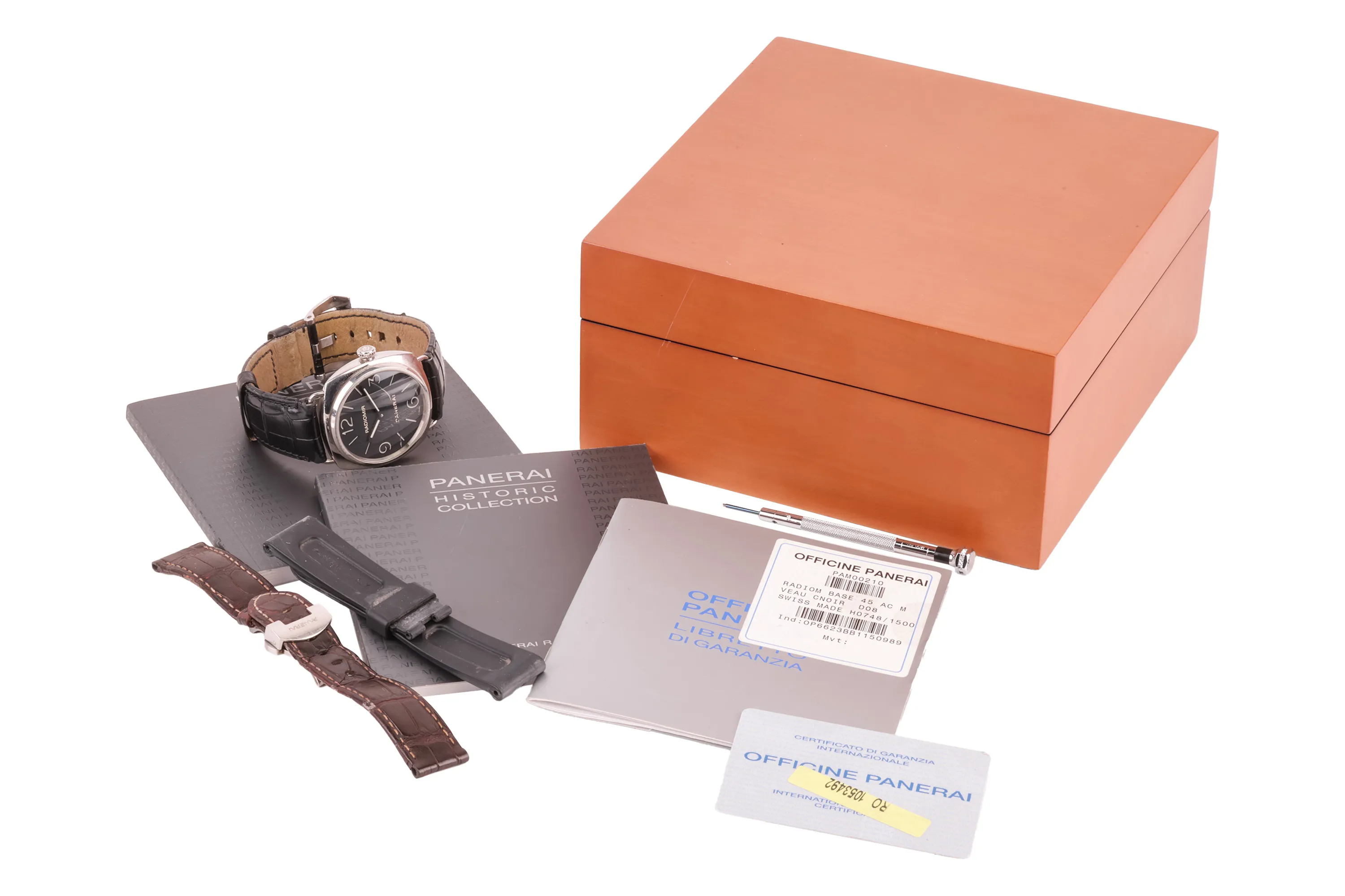 Panerai Radiomir PAM 00210 45mm Stainless steel Black 6