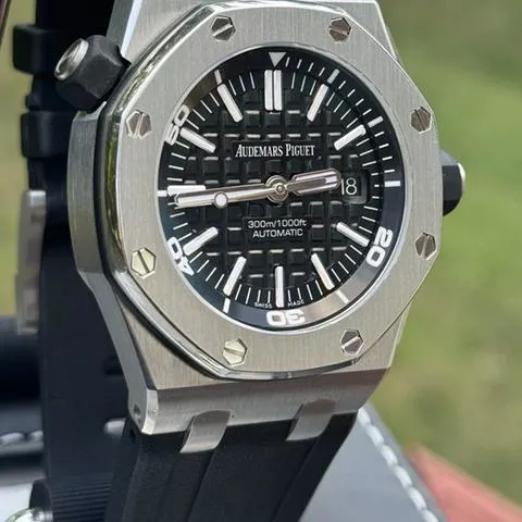 Audemars Piguet Royal Oak Offshore Diver 15703ST.OO.A002CA.01 42mm Stainless steel Black 1