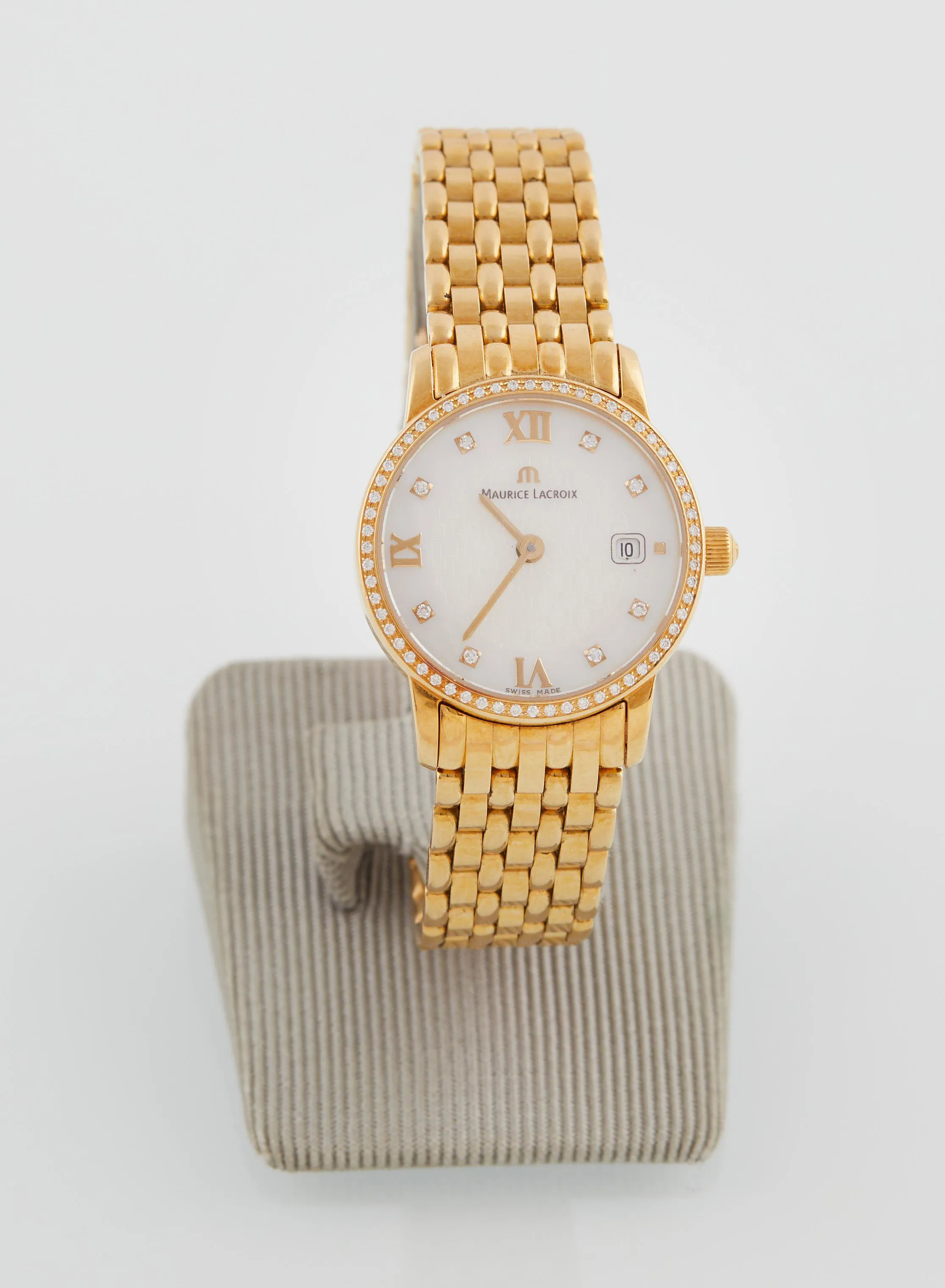 Maurice Lacroix AU1043 24mm Yellow gold and Diamond Mother-of-pearl