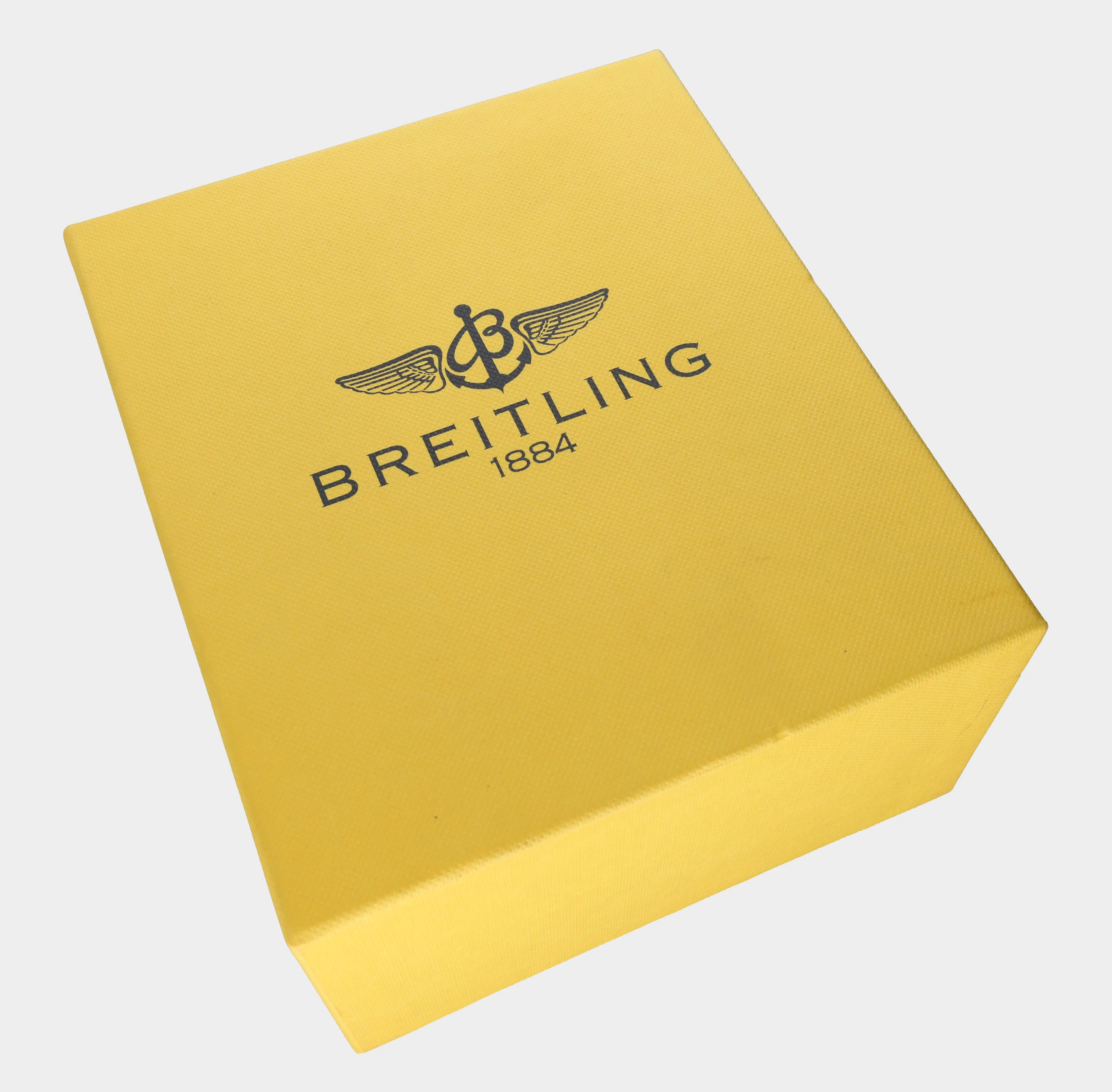 Breitling Chronomat K55046 36mm Yellow gold Gray 6