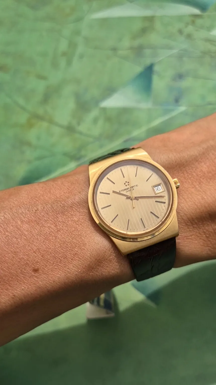 Eterna Eterna-Matic 35mm Yellow gold Gold 9