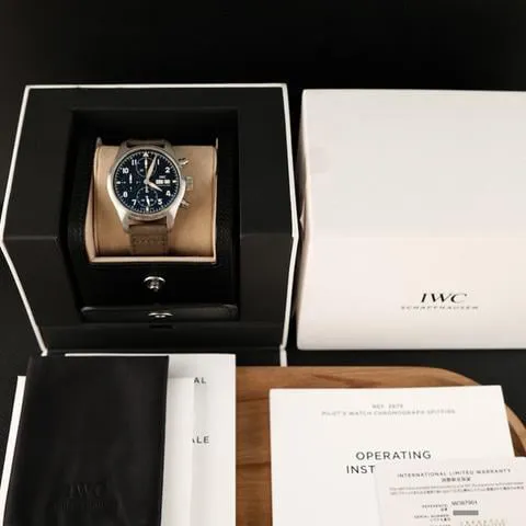 IWC Pilot IW387901 41mm Stainless steel Black 12