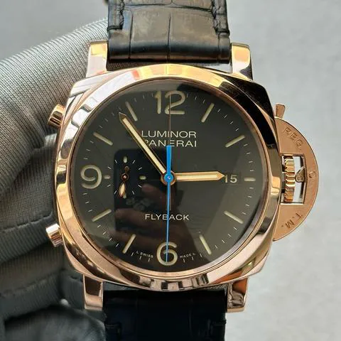 Panerai Luminor 1950 PAM 00525 44mm Rose gold Black