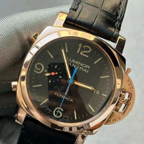 Panerai Luminor 1950 PAM 00525 44mm Rose gold Black 2