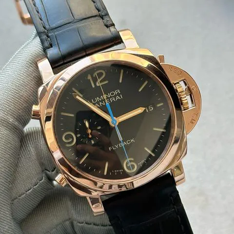 Panerai Luminor 1950 PAM 00525 44mm Rose gold Black 3