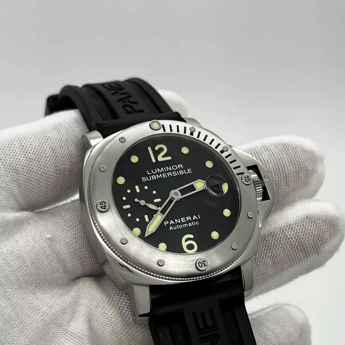 Panerai Submersible PAM 00024 44mm Stainless steel Black