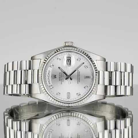 Rolex Day-Date 36 18039 36mm White gold Silver