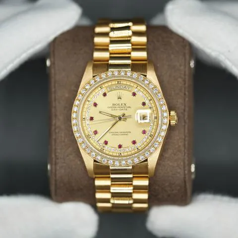 Rolex Day-Date 36 18048 36mm Yellow gold Champagne