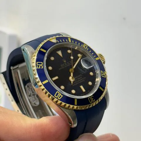 Rolex Submariner 16803 Yellow gold and Stainless steel Blue 4