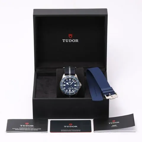 Tudor Pelagos 25707B/21 42mm Titanium Blue 1