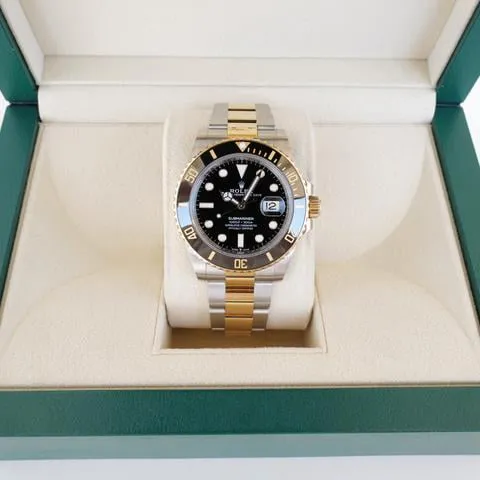 Rolex Submariner 126613LN 41mm Yellow gold and Stainless steel Black 9