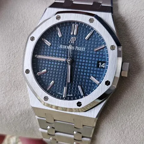 Audemars Piguet Royal Oak 15500ST.OO.1220ST.01 41mm Stainless steel Blue 5