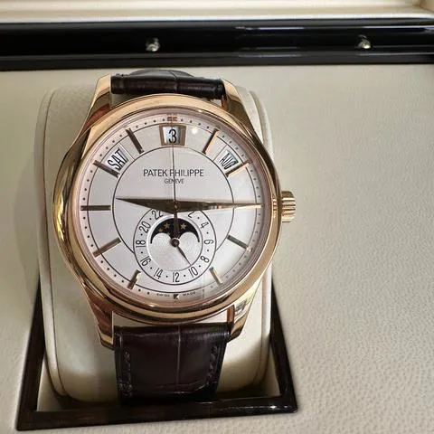 Patek Philippe Annual Calendar 5205R-001 40mm Rose gold White 7