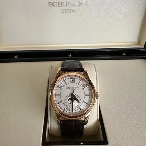 Patek Philippe Annual Calendar 5205R-001 40mm Rose gold White 8