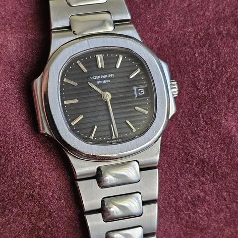 Patek Philippe Nautilus 4700/1 27mm Stainless steel Black 2