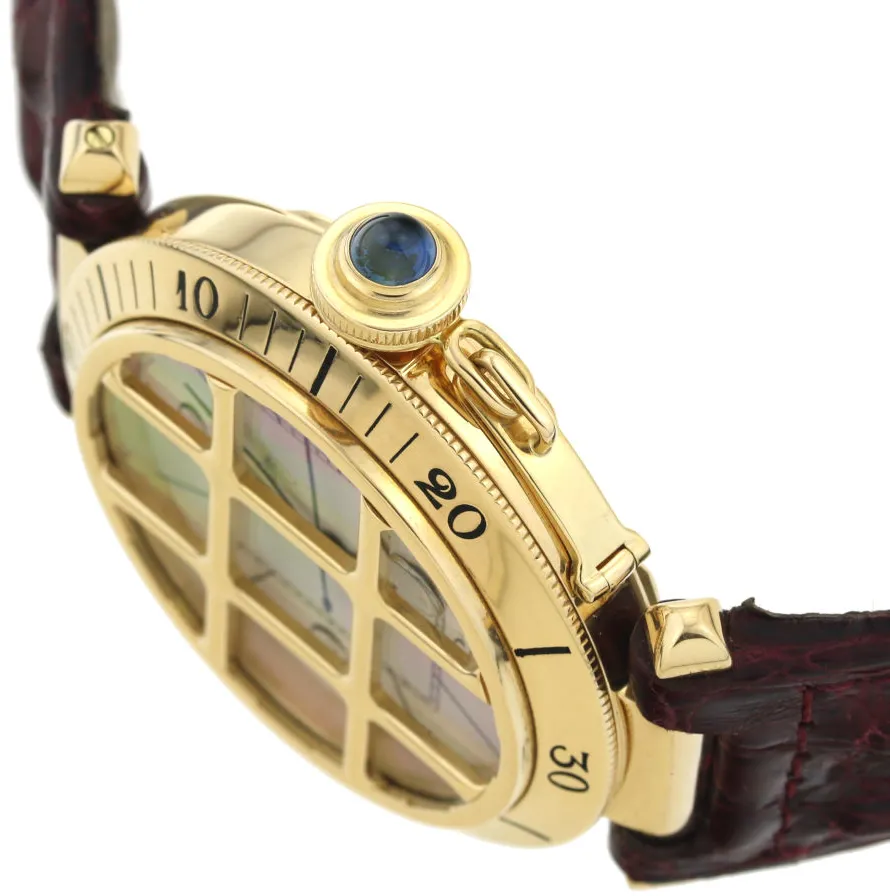 Cartier Pasha 820904 38.5mm Yellow gold 3