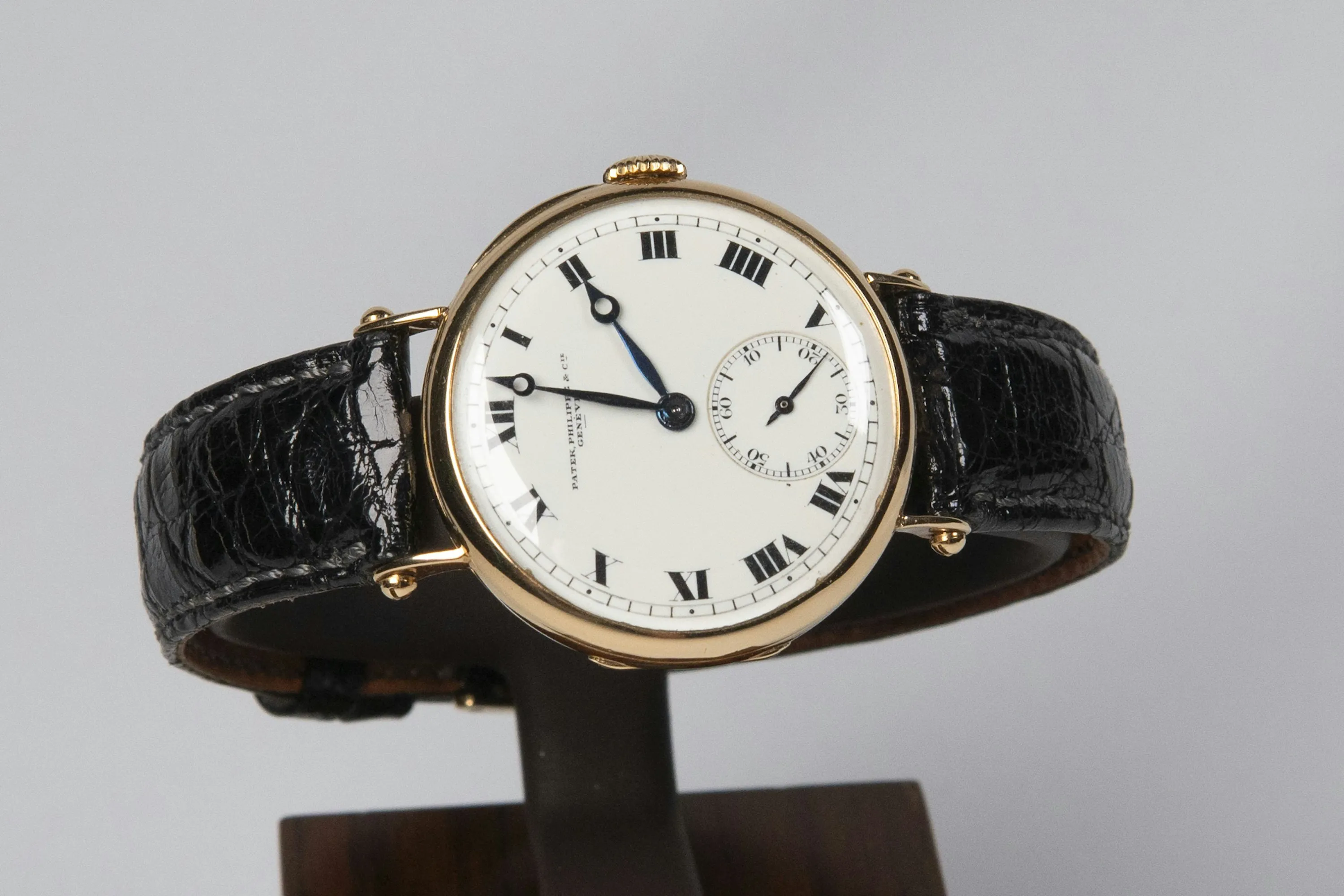 Patek Philippe Officer 31mm Yellow gold White 5