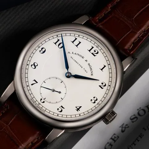 A. Lange & Söhne 1815 233.026 40mm White gold Black