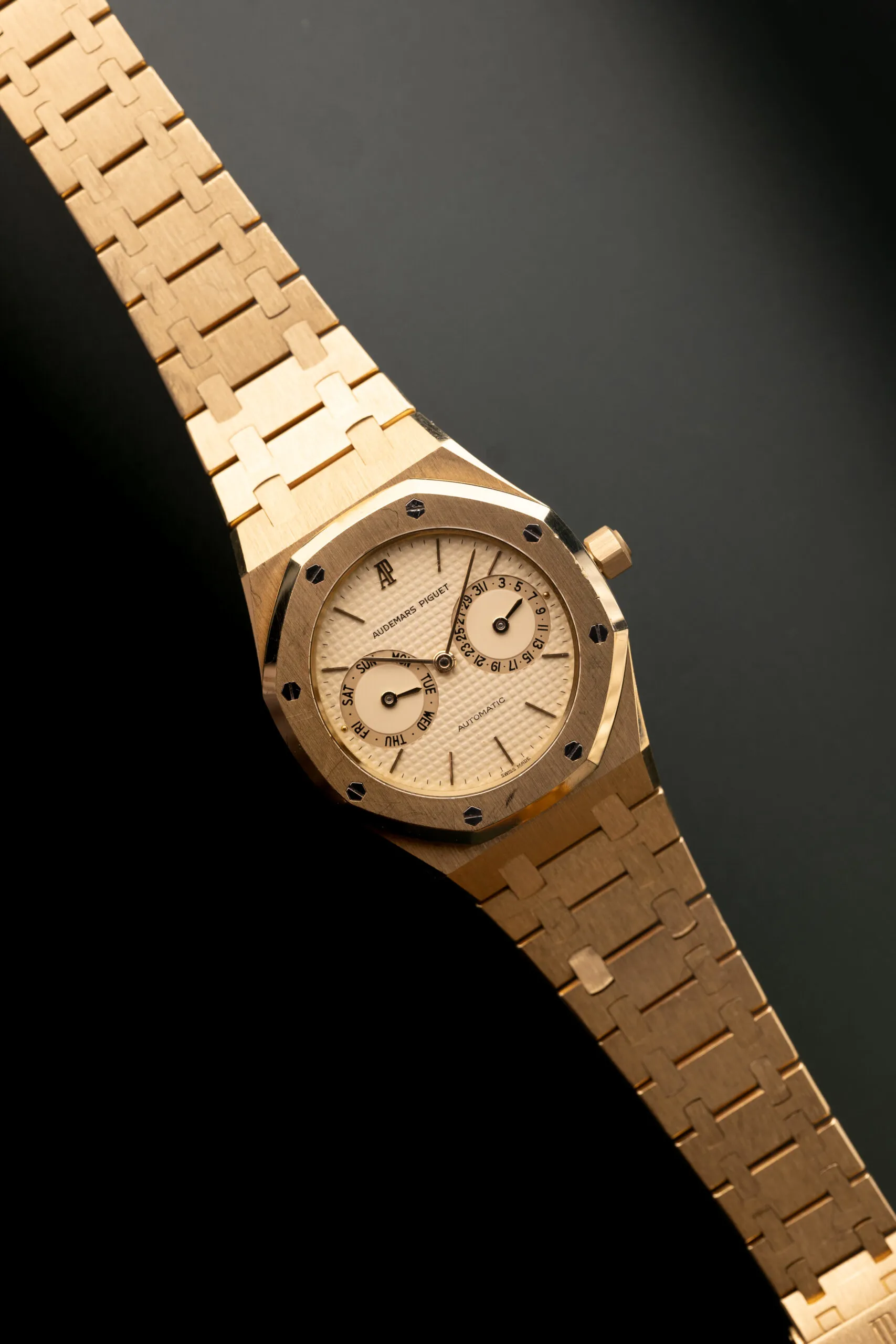 Audemars Piguet Royal Oak 25572BA 36mm Yellow gold