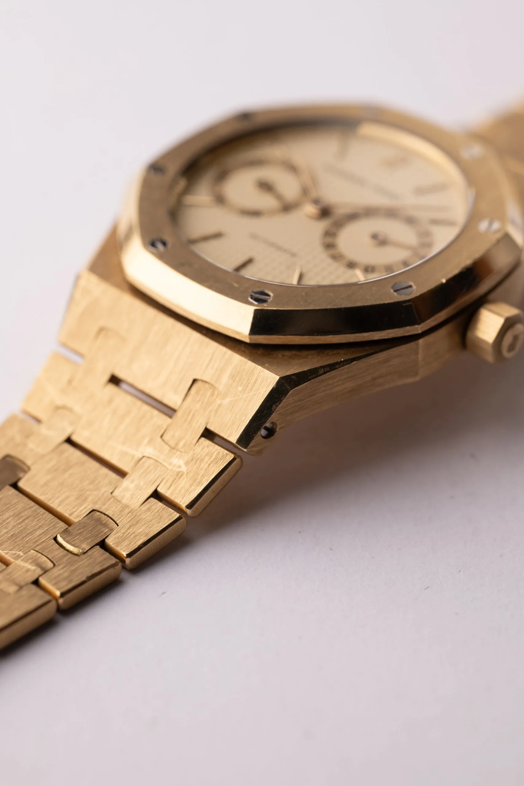 Audemars Piguet Royal Oak 25572BA 36mm Yellow gold 6