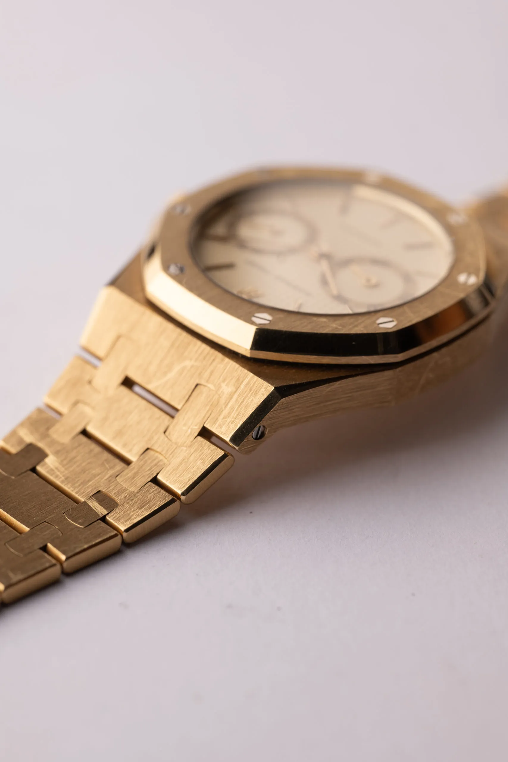 Audemars Piguet Royal Oak 25572BA 36mm Yellow gold 9