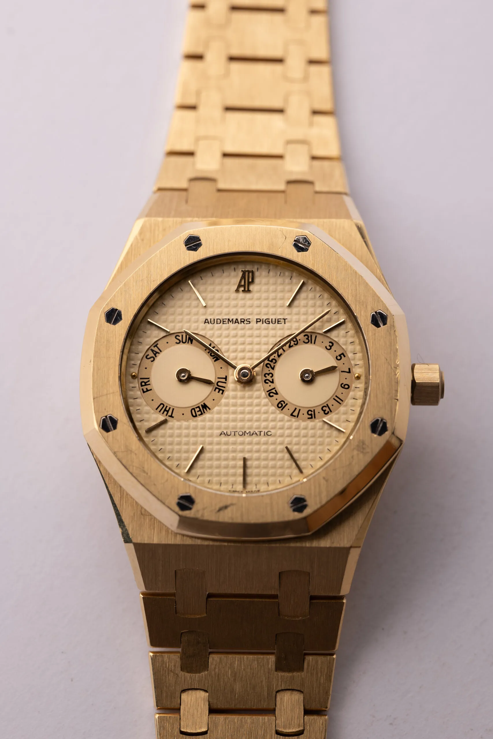 Audemars Piguet Royal Oak 25572BA 36mm Yellow gold 3