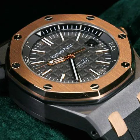 Audemars Piguet Royal Oak Offshore Diver 15709TR.OO.A005CR.01 42mm Tantalum Gray 2