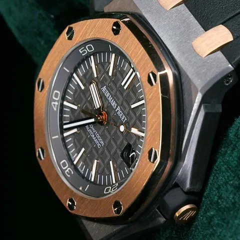 Audemars Piguet Royal Oak Offshore Diver 15709TR.OO.A005CR.01 42mm Tantalum Gray 5