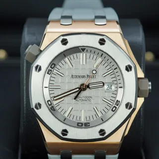 Audemars Piguet Royal Oak Offshore Diver 15711OI.OO.A006CA.01 Rose gold Gray