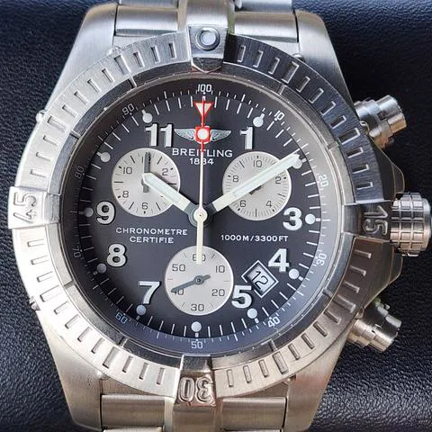 Breitling Avenger E73360 44mm Titanium Gray