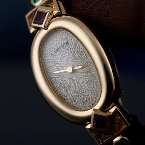 Cartier Baignoire 1960 18mm Yellow gold Engine-turned 7