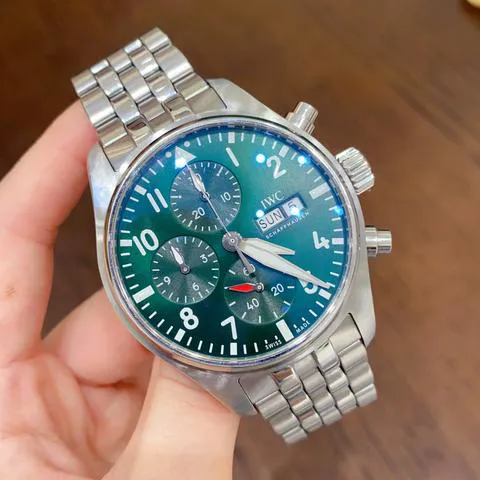 IWC Pilot IW388104 41mm Stainless steel Green 4