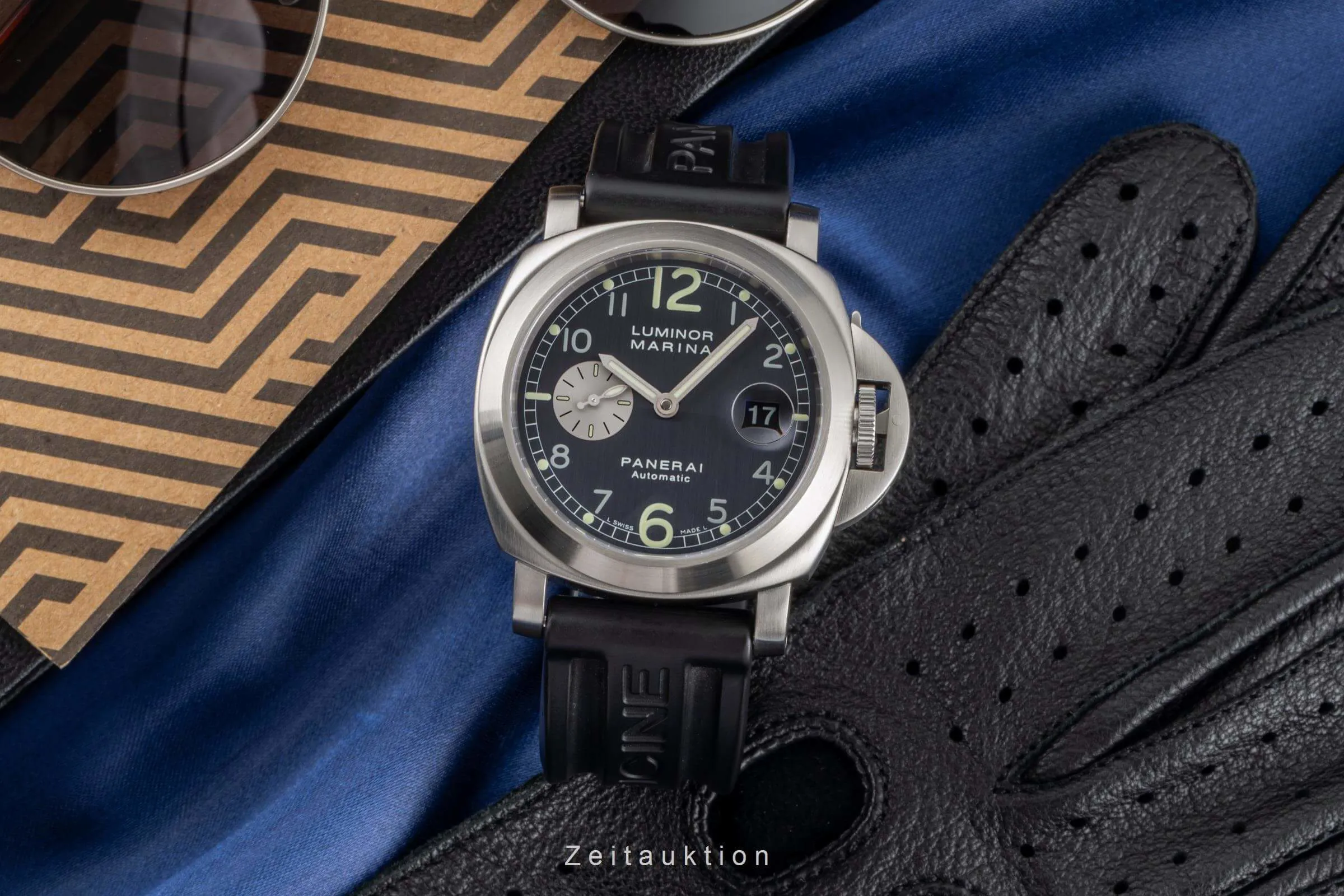 Panerai Luminor PAM 00086 44mm Stainless steel Blue 2