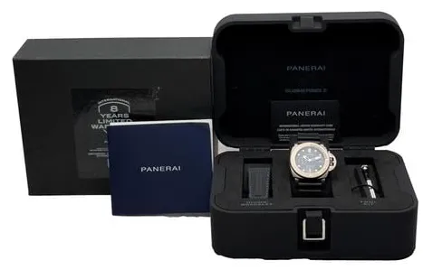 Panerai Submersible PAM 01305 47mm Titanium Black 7