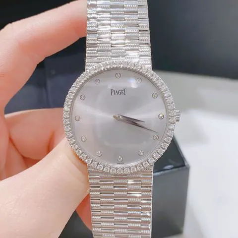 Piaget Dancer G0A10800 32mm White gold Silver