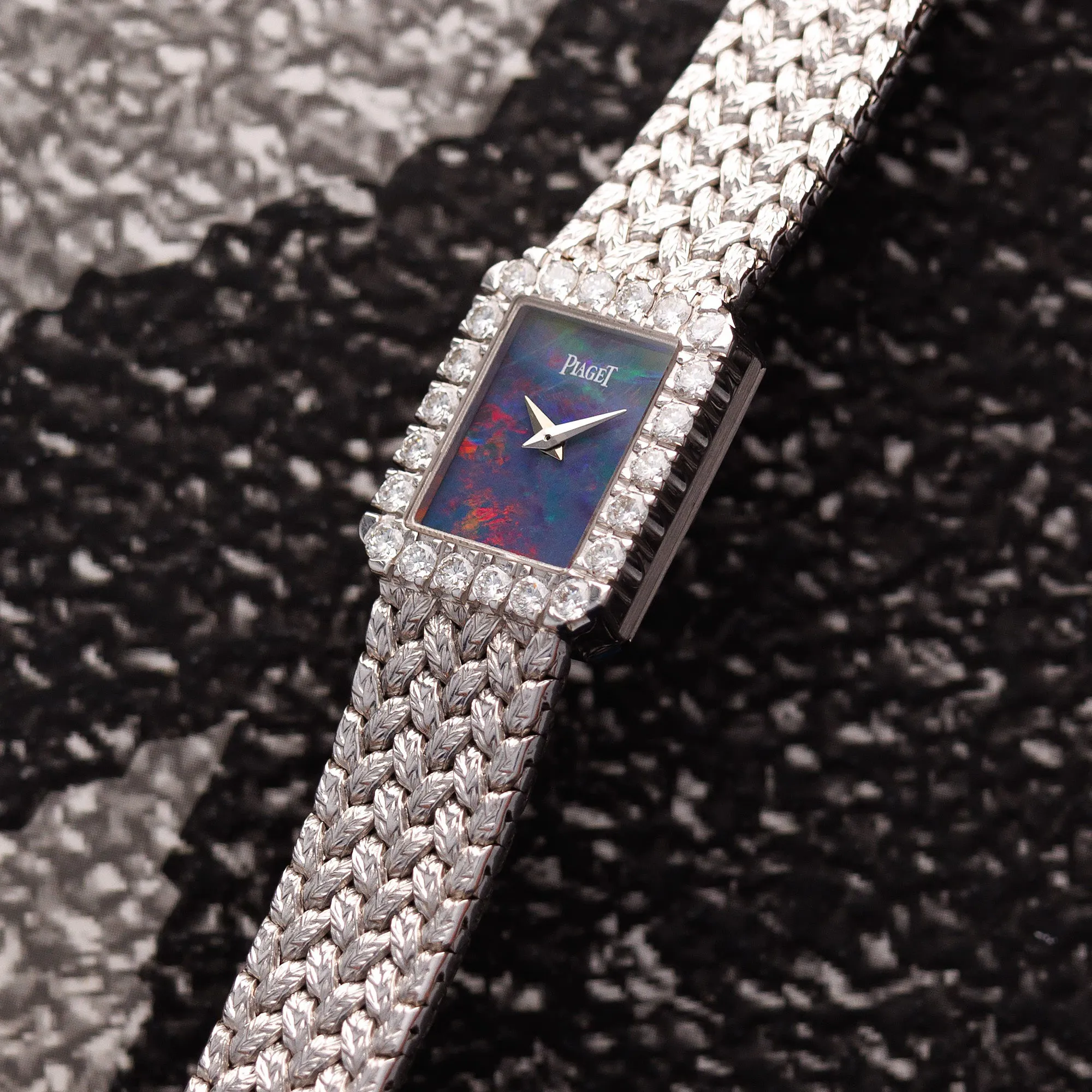 Piaget Vintage 15244 15mm  18k WG Opal 2