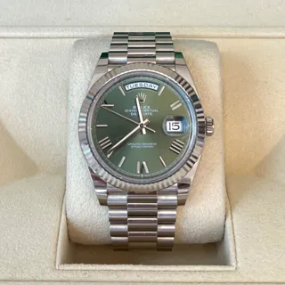 Rolex Day-Date 40 228239-0033 White gold Green